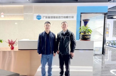 工业新能源电力电子领航者：陈息坤教授与泰坦智能的学术交流之旅