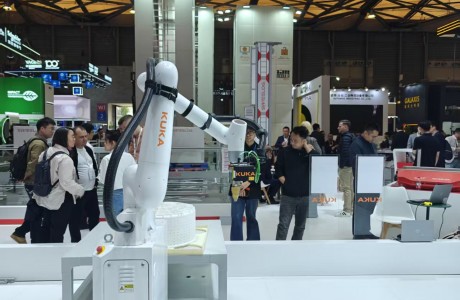 一文读懂库卡与瑞仕格的 CeMAT 2025