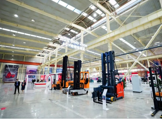 屏幕截图 2025-11-12 100732